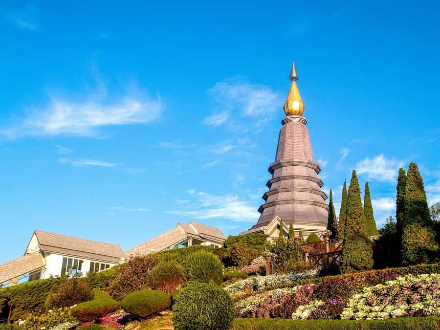 Chiang Mai: Kew Mae Pan Nature Trail & Doi Inthanon Day Trip - Who should book this Doi Inthanon and Kew Mae Pan day trip?