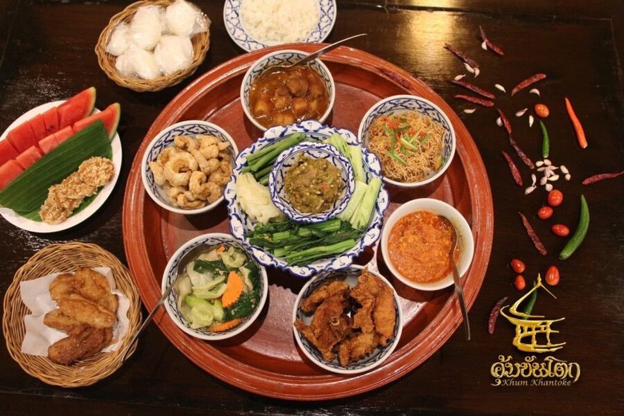 Chiang Mai: Khum Khantoke Northern Thai Cuisine and Show - Tips to Get More Out of Your Khantoke Night