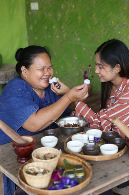 Chiang Mai : Making Herbal Ball And Inhaler - Building Your Personalized Inhaler: What to Expect and How to Get What You Want