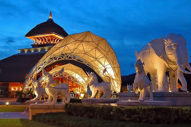 Chiang Mai Night Safari Tour including Transfer (Minimum 2 pax) - Shows, musical fountains, and the pacing of entertainment