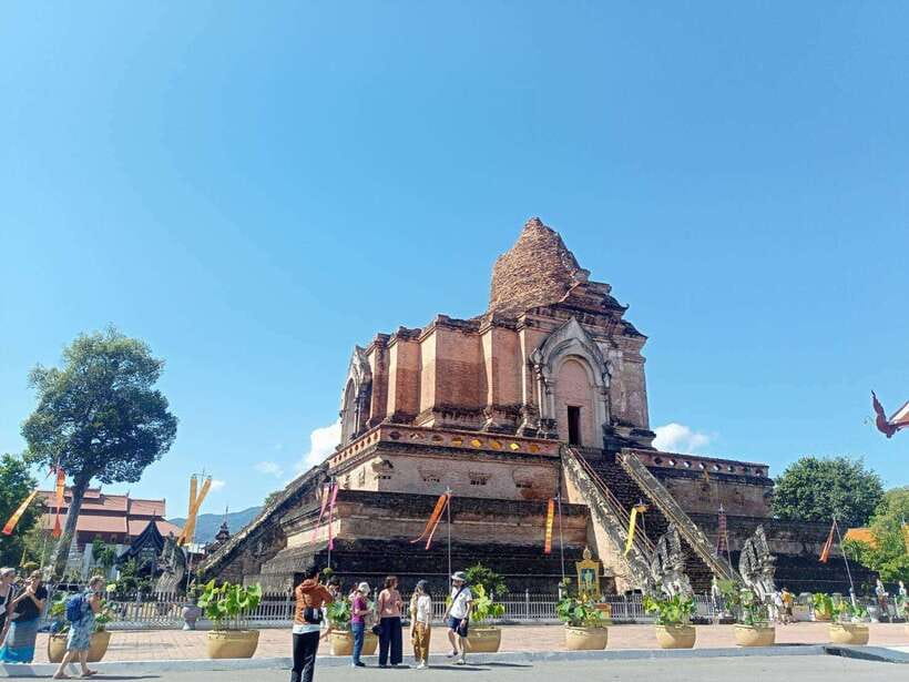Chiang Mai: Private City Tuk-Tuk Tour - Tha Phae Gate: The Orientation Stop You Can Actually Enjoy