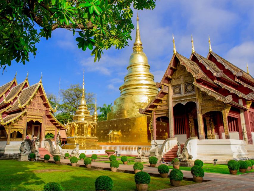 Chiang Mai: Private Tuk Tuk Tour of City Temples With Pickup - Wat Chedi Luang, the Big Stupa That Started the Emerald Buddha Story