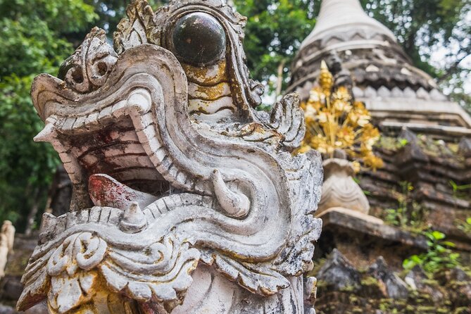 Chiang Mai Shared City Tour with Famous Temples - Guides Make It Better, Oolala, Som, Amy, and Noom