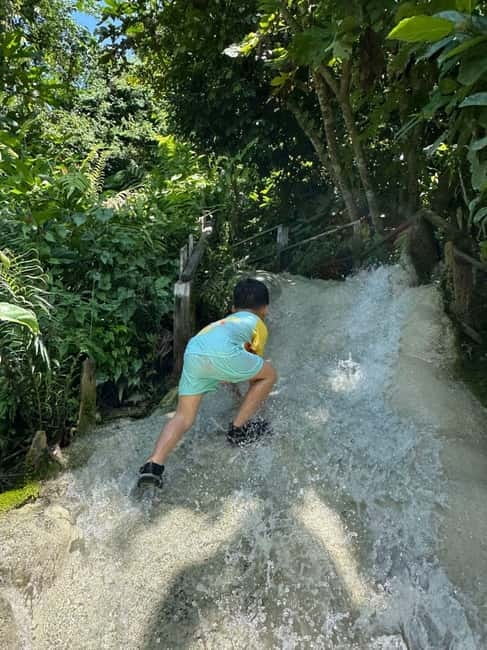 Chiang Mai Sticky Waterfall Adventure-Climb Like Spider-Man! - Pickup points in Chiang Mai, and how not to lose time