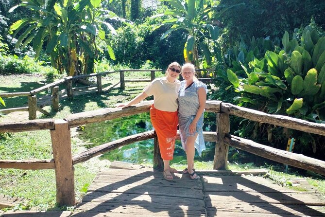 Chiang Mai Sticky Waterfall Dantewada and Banden Temple Tour - Price and value: what you pay for, and what you do not have to manage
