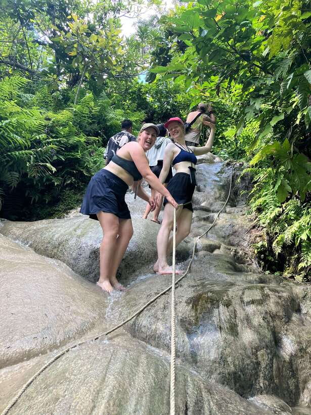 Chiang Mai: Sticky Waterfall scenic loop unseen lake &temple - Mae Kuang Dam viewpoint and the hanging bridge moment