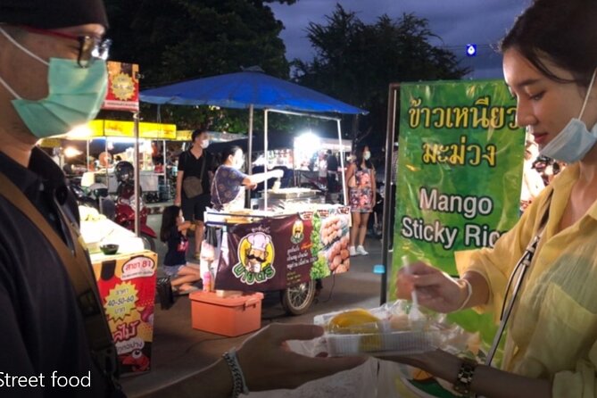 Chiang Mai Street Food Tour by Tuk Tuk with Pick Up - A 4:30 pm Chiang Mai Street Food and Temple Loop by Tuk Tuk