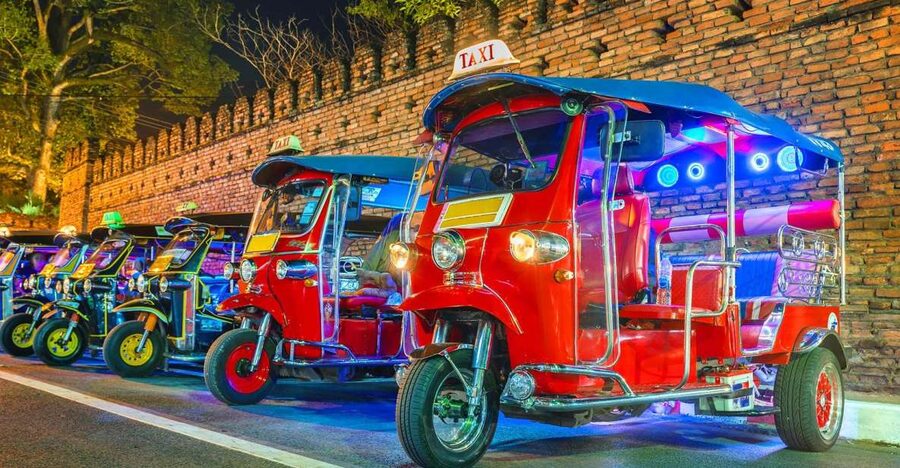 Chiang Mai: Temples and Street Food Night Tour by Tuk Tuk - Price and value: what $41 covers, and what you pay yourself