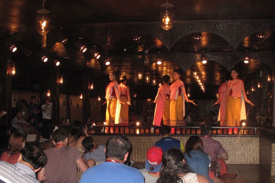 Chiang Mai Traditional Khan Toke Meal & Cultural Performance - Key things I think you should notice