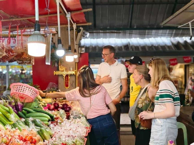 Chiang Mai: Traditional Thai Cooking Class with Market Tour - From Chiang Mai Gate Market to Your Lanna Kitchen