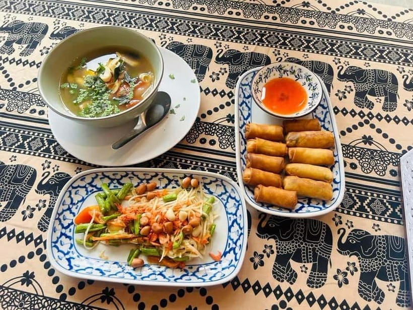 Chiang Mai: Traditional Thai Cooking Class with Market Tour - Hands-On Stations, English Instruction, and a Real Chef Dynamic