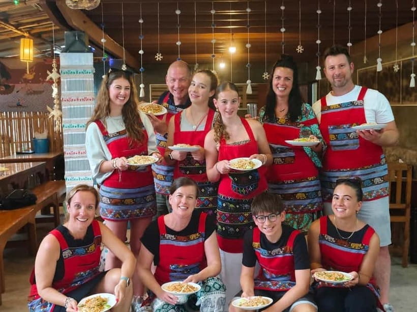 Chiang Mai: Traditional Thai Cooking Class with Market Tour - Curry Paste From Scratch: The Skill You’ll Actually Use Again