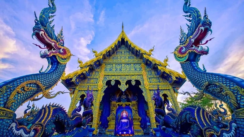 Chiang Mai: White and Blue Temples and Lalita Cafe - Mae Kachan Hot Spring: a quick break before the main sights