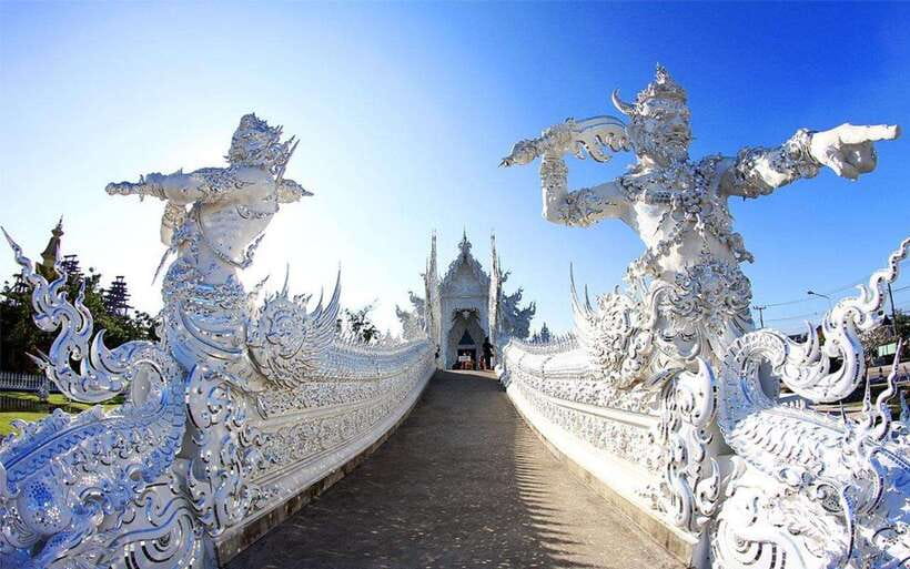 Chiang Mai: White, Blue & Big Buddha Temples in Chiang Rai - The Long Day Logistics: Timing, Stops, and What Makes It Comfortable