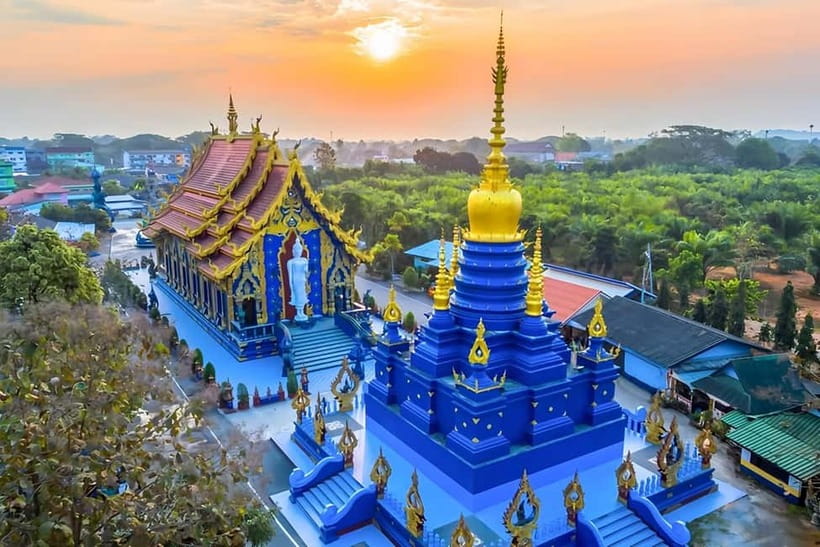Chiang Mai: White Temple, Black House & Blue Temple Day Trip - Pickup Timing and the Real Meaning of a 10-Hour Day