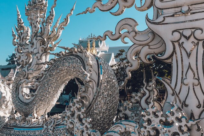 Chiang Rai Famed Temples and Golden Triangle Tour from Chiang Mai - Blue Temple at Wat Rong Suea Ten: more color, less time