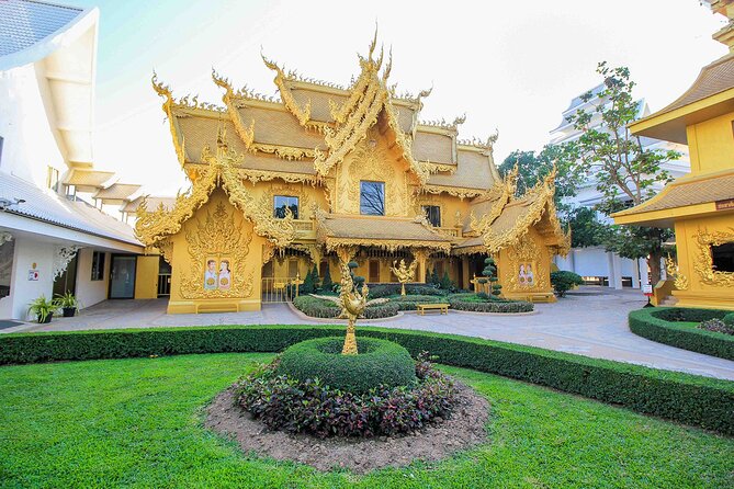 Chiang Rai Full Day Tour with Boat Trip and Longneck Village - Stop 3, Baan Dam Museum (Black House): dark art meets traditional forms