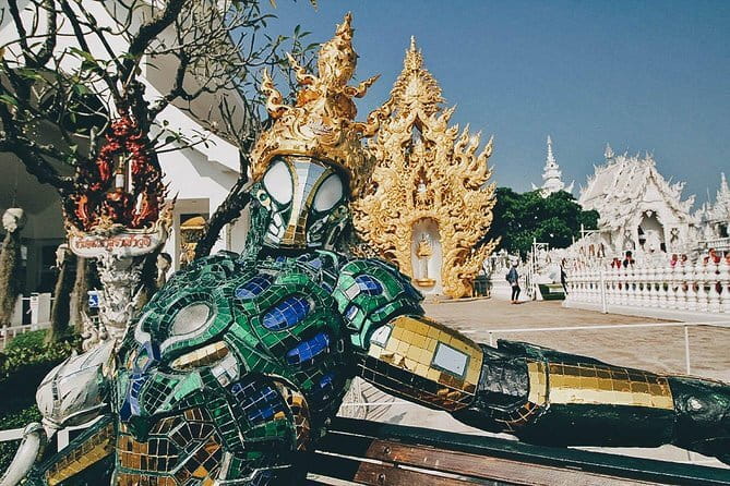 Chiang Rai: Guided Full-Day Highlights tour with Lunch - Wat Rong Suea Ten Blue Temple: craftsmanship and Thai art