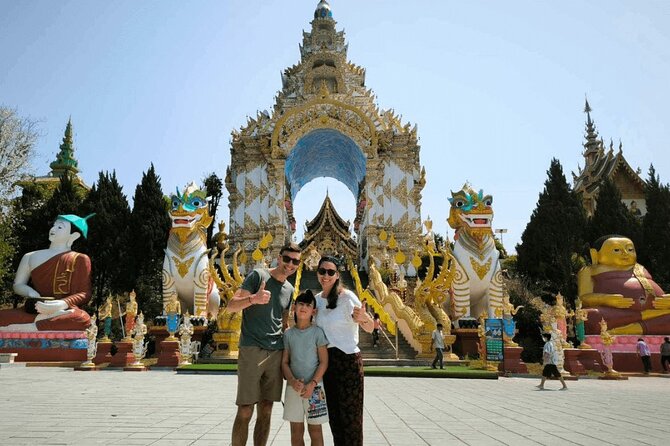 Chiang Rai Private Tour With Golden Triangle Option - Lalitta Café and the temples that show Chiang Rai’s texture