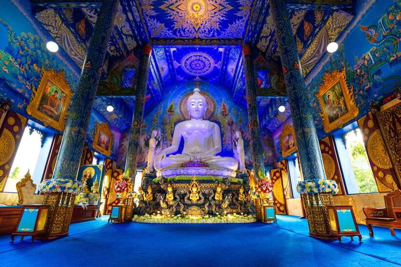 Chiang Rai Tour: White & Blue & Big Buddha (Red)Temples - Key Stops You Will Actually Remember