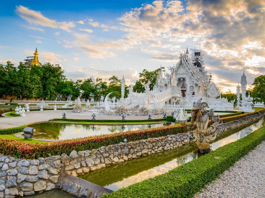 Chiang Rai White Temple and Blue Temple Day Tour - What to bring so your day stays easy