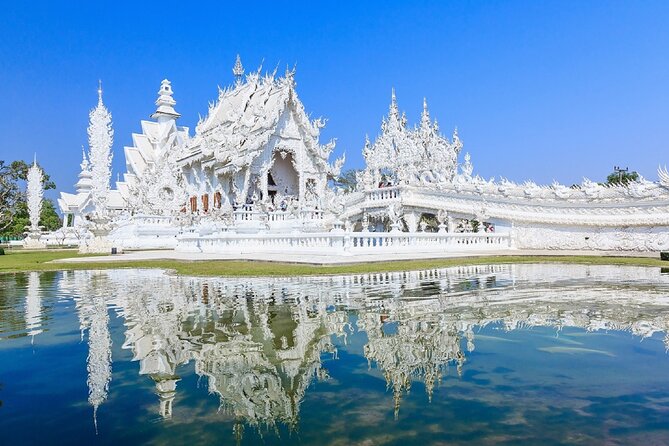 Chiang Rai Wonders: White, Blue & Red Temples and Hot Spring - A Transport-First Day Trip, With You in Charge