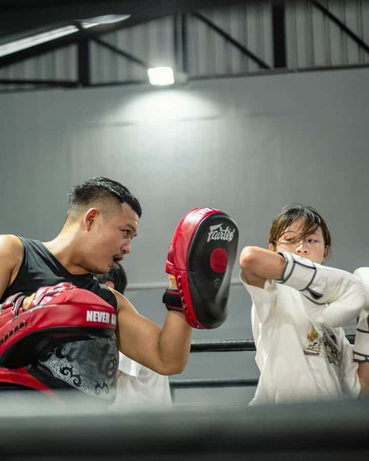 Chiangmai : Muay Thai Training academy - What happens during your half-hour of Muay Thai training