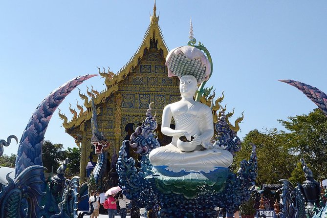 Chiangrai day trip Private Tour - Wat Rong Seur Ten Blue Temple: Shorter Time, Clear Impact