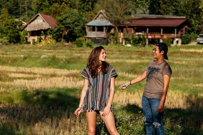 City Escape: Doi Inthanon & Karen Village Private Day Trip - Getting Picked Up and Meeting Boi: The First Win Is Comfort
