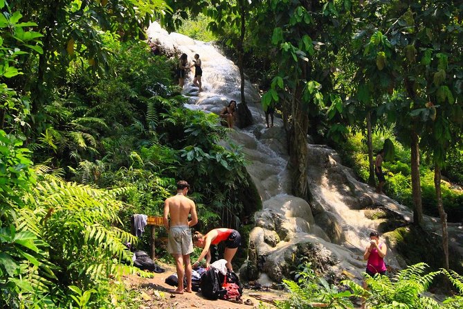 Climb Sticky Waterfall Like a Spiderman - Weather, cancellation, and how to plan around the outdoors