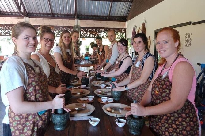 Cooking Evening Class Chiang Mai Visit Organic Garden and Market - Siam Garden Cooking School: six dishes, real choices, fast flow