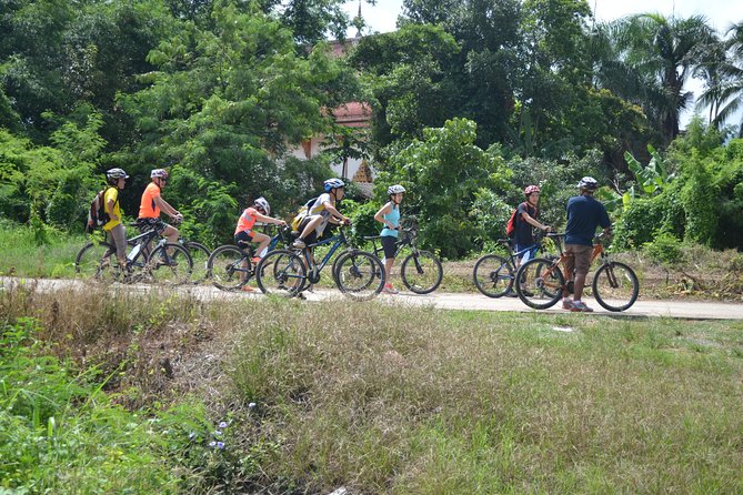 Cycling tour and Buatong waterfall - Mr Tri and the guide-led learning that makes it more than cycling