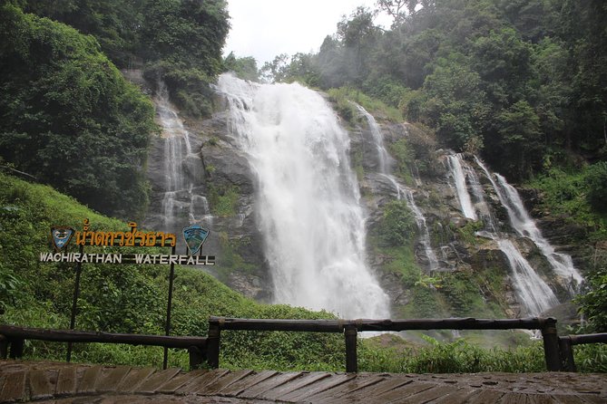 Doi inthanon National Park + 2Hour Fantastic Trekking with Lunch - Royal Pagodas Up Top: Phra Maha Dhatu Naphamethinidon and Naphaphonphumisiri