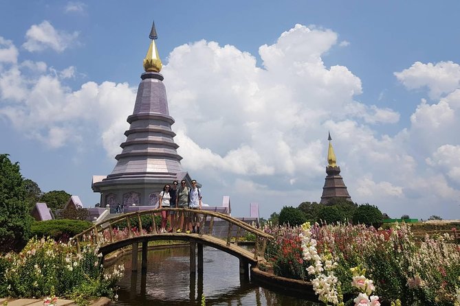 Doi Inthanon National Park Day Trip - Stop 1: Wachirathan Falls, Fresh Air and Fast Photos
