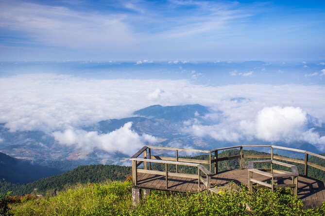 Doi Inthanon National Park, Waterfall & Royal Project Day Tour From Chiang Mai - Hotel pickup, timing, and why the ride takes center stage