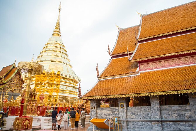 Doi Suthep and Wat Pha Lat Sunrise Private Tour – Half Day - The value of a sunrise plan for Doi Suthep
