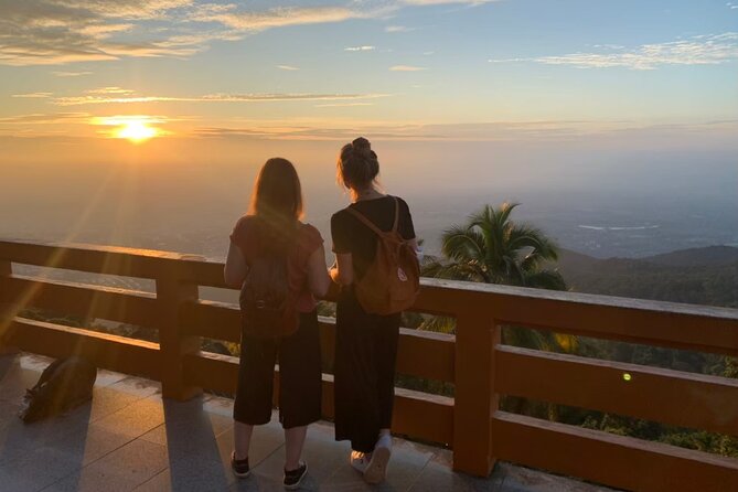 Doi Suthep and Wat Pha Lat Sunrise Private Tour – Half Day - Stop 2: Kruba Srivichai Shrine inside the Muang On Cave