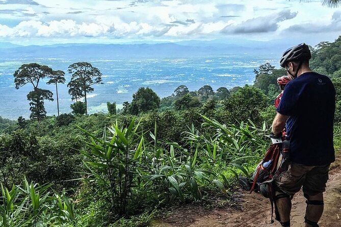Doi Suthep National Park To Chiang Mai Beginner Downhill Mountain Biking - Huay Tung Tao Lake: Lunch, a Break, and the End-Of-Ride Reward
