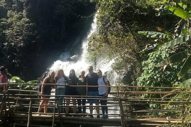Doi Suthep Tour: Trekking at Doi Inthanon National Park with Lunch - Guide quality shows up in the small stuff