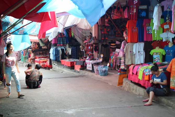 DON'T miss It ! Doi suthep temple+ Hmong village - Timing, Weather, and What to Bring (May to October Included)