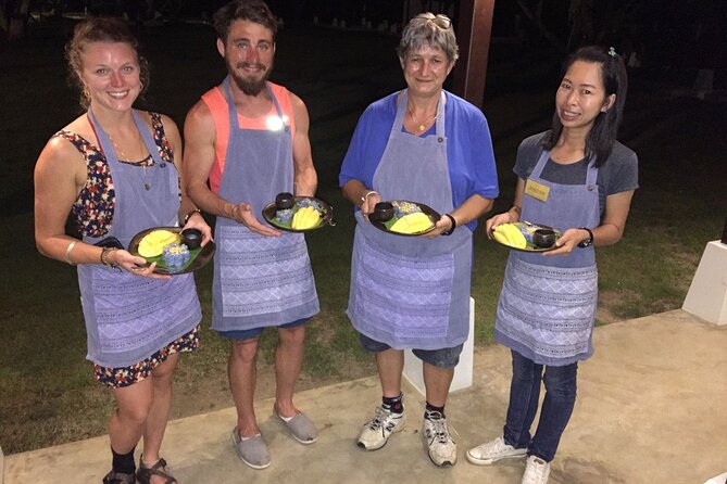 Evening Cooking Class in Traditional Pavilion with Beautiful Garden - Chiang Mai - Cook Four Dishes in an Open Pavilion Garden Setting