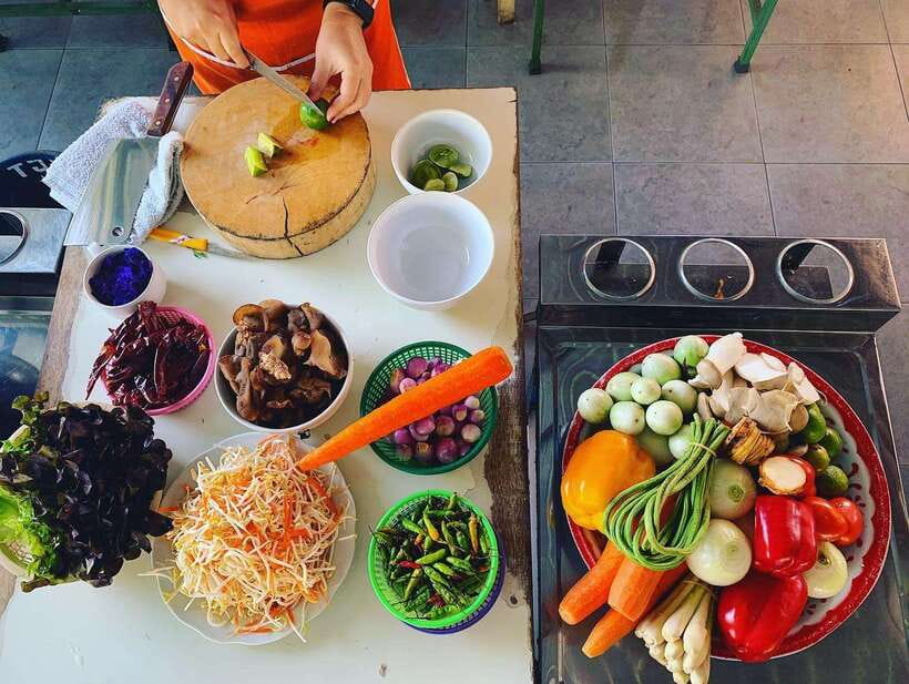 Full Day Thai Cooking Class in Organic Farm and Market - Key points to know before you go