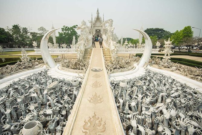 Full Day Tour in Chiang Rai White Temple and Golden Triangle - Golden Triangle: Mekong frontiers and a built-in lunch break