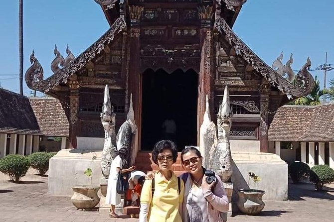 Grand Canyon Chiang Mai Private Tour with Pottery Village - The Guide Factor: How Tong-Style Service Changes the Day