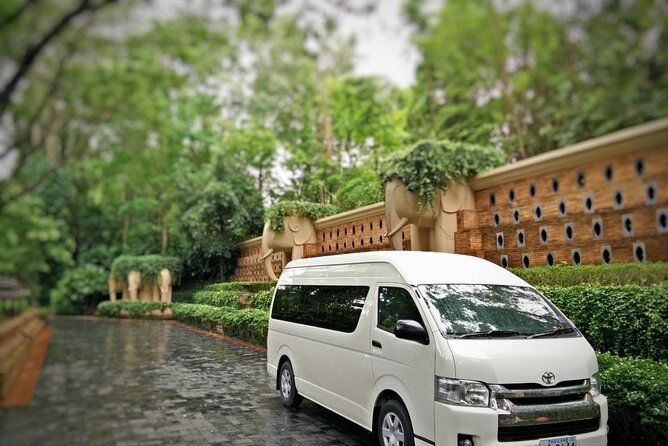 Half Day Car Hire with an English Speaking Driver in Chiang Mai - Who this private car hire fits best