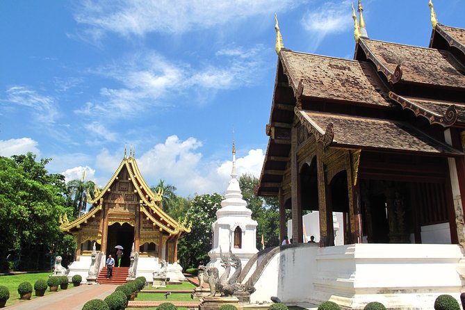 Half Day Chiang Mai City Temples & Museum Tour - Group or Private - A 4-hour route that helps you get your bearings fast