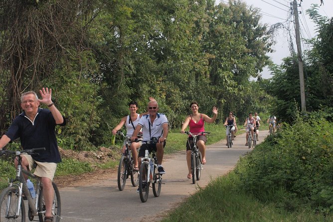 Half-Day Lanna Countryside Cycling Tour in Chiang Mai - Getting there smoothly: pickup, van ride, and timing that matters