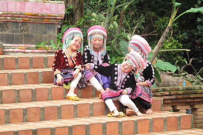 Half Day - Small Group - Doi Suthep Temple and Hmong Village Tour - What to bring, and how to plan your photos and comfort