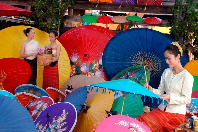 Half Day Traditional Handicraft Craftsmanship Tour from Chiang Mai - Hotel Pickup, Small Groups, and the 8:00 am Start