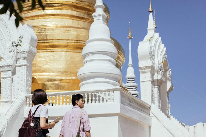 Highlights & Hidden Gems With Locals: Best of Chiang Mai Private Tour - Wat Phan Tao: a calm start with free admission